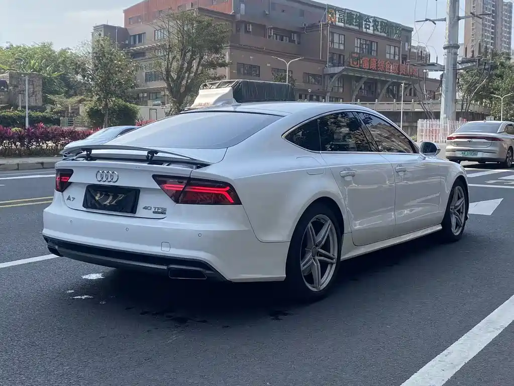 Audi A7 2017 — фото 16