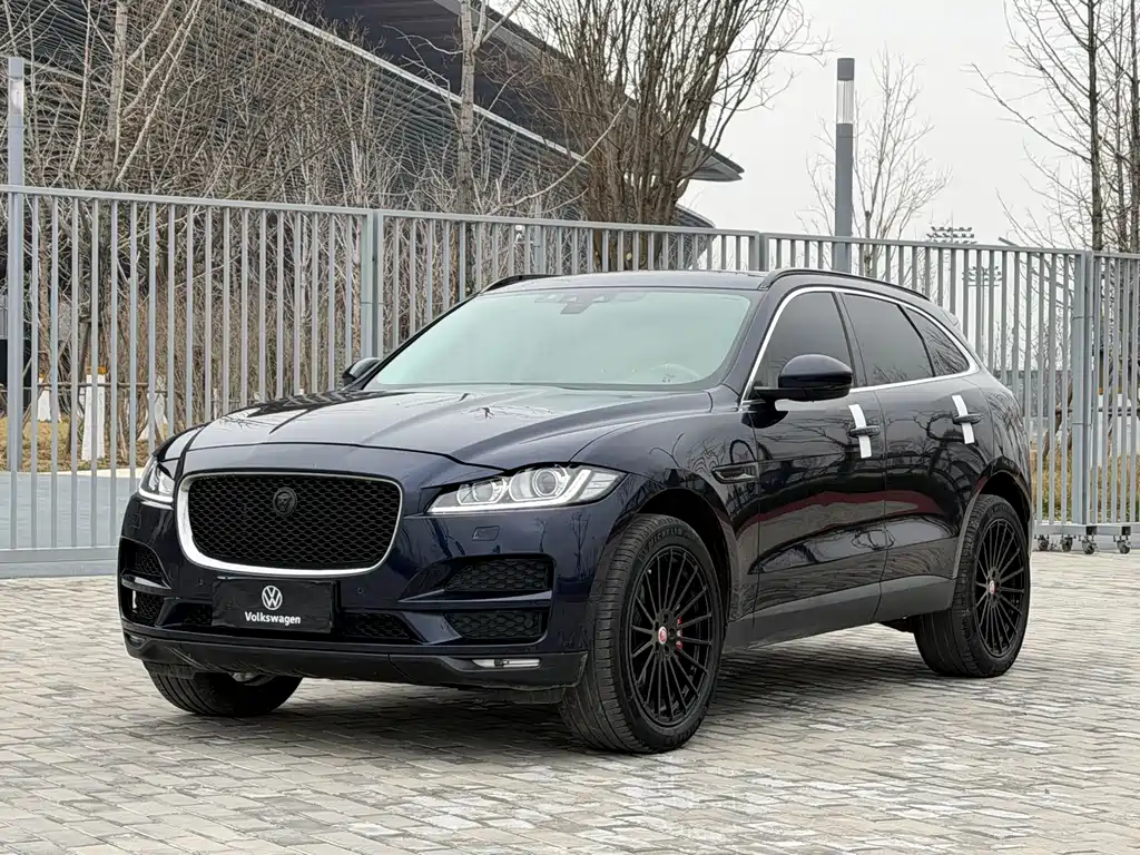 Jaguar F-PACE 2019 — фото 1