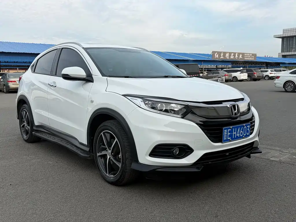 Honda Vezel 2022 — фото 3