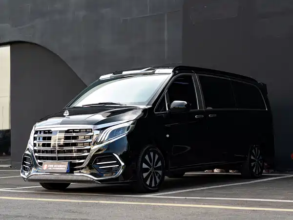 Mercedes-Benz Vito 2024