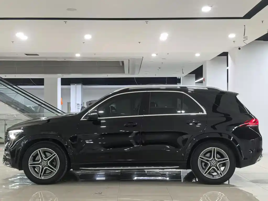Mercedes-Benz GLE 2021 — фото 9