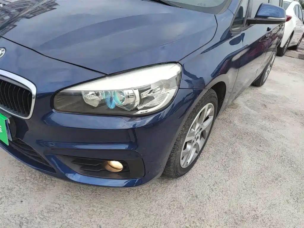 BMW 2 Series Active Tourer 2016 — фото 24