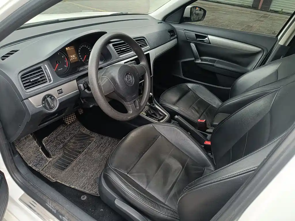 Volkswagen Lavida 2016