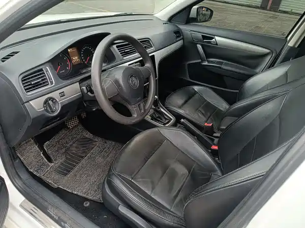 Volkswagen Lavida 2016