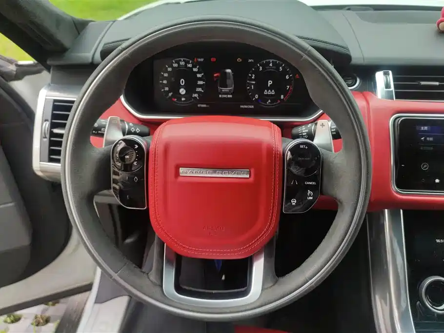 Land Rover Sport 2020 — фото 15