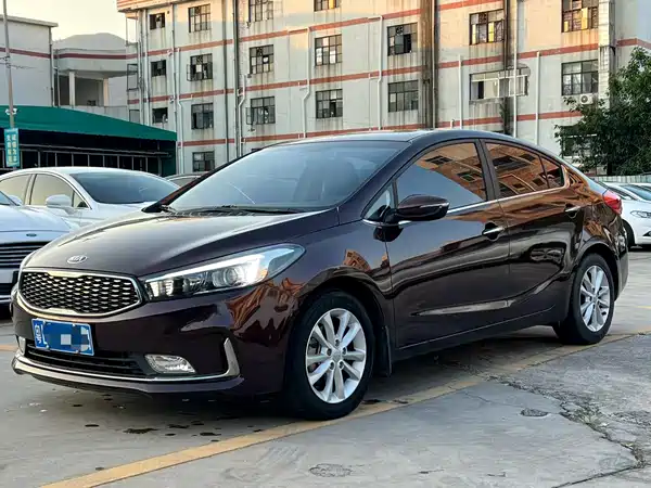 Kia K3 2016