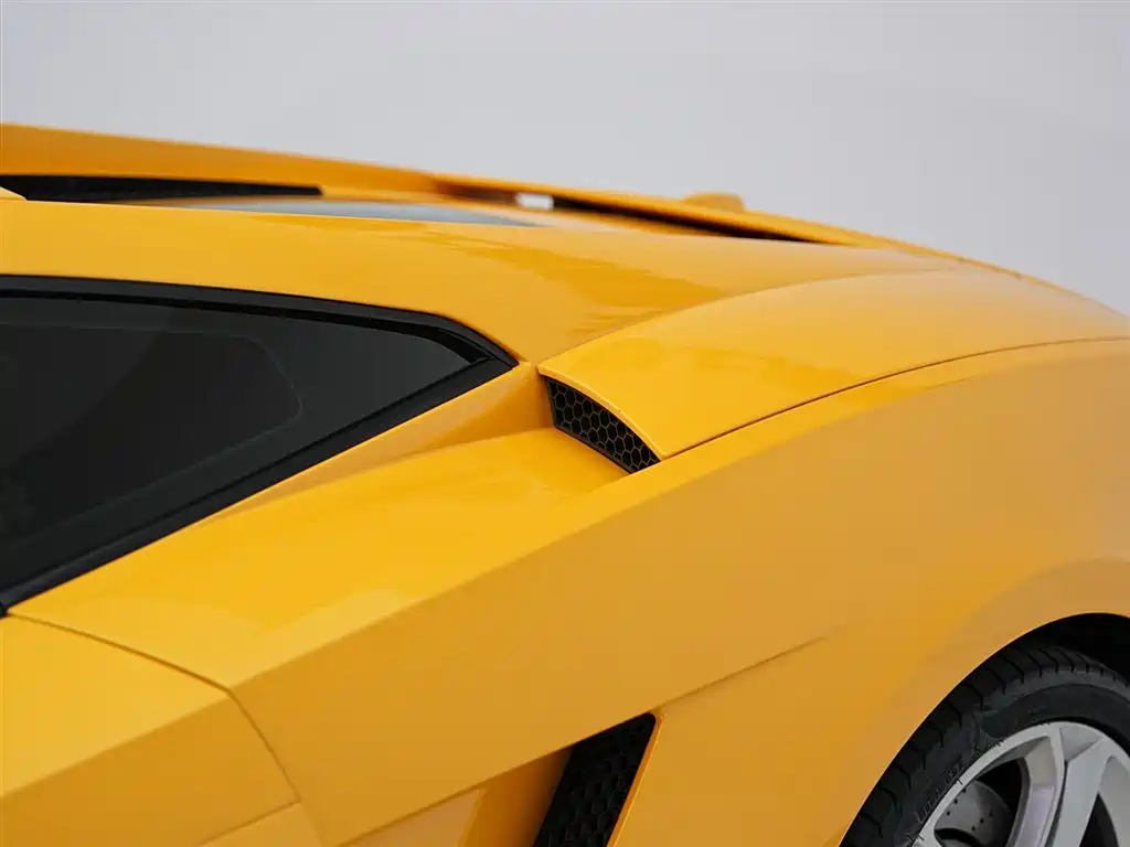 Lamborghini Gallardo 2010 — фото 3