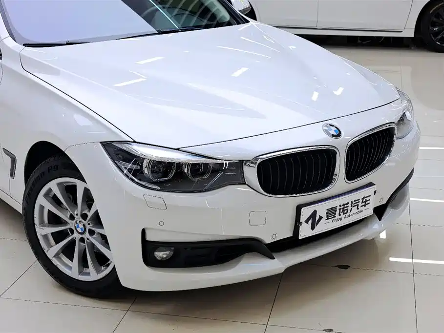 BMW 3 Series GT 2016 — фото 12