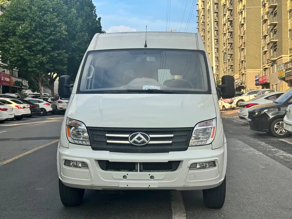 Maxus V80 2022