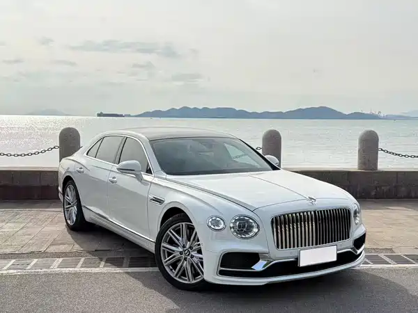 Bentley Flying Spur 2022