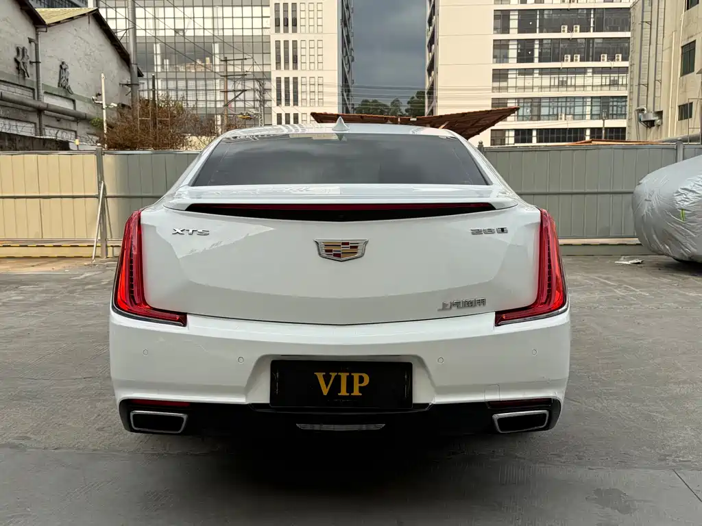 Cadillac XTS 2018 — фото 5
