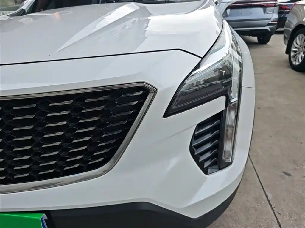 Cadillac XT4 2020 — фото 24