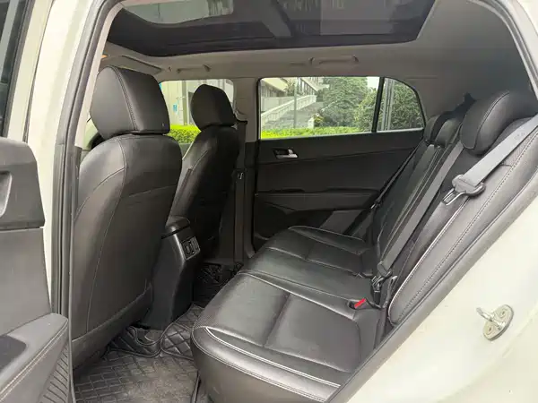 Hyundai ix25 2015