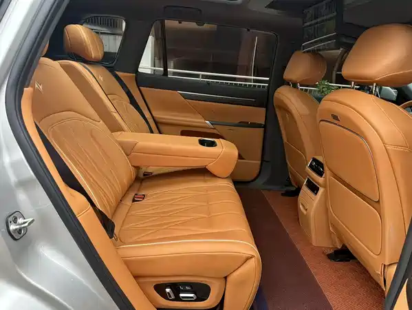 Dongfeng e008 2025