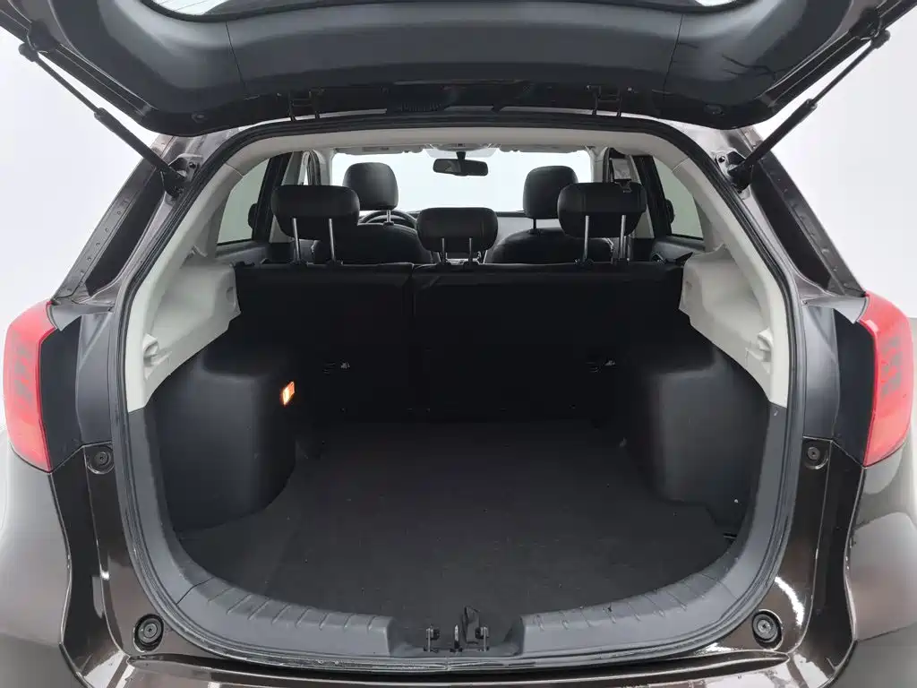 GAC Trumpchi GS5 Super 2015 — фото 16