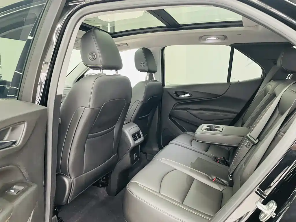 Chevrolet Equinox 2020 — фото 11