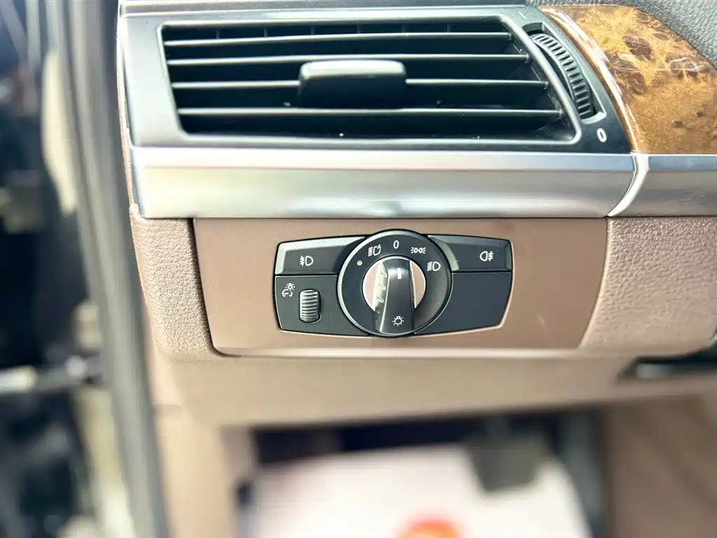 BMW X5 2013 — фото 10
