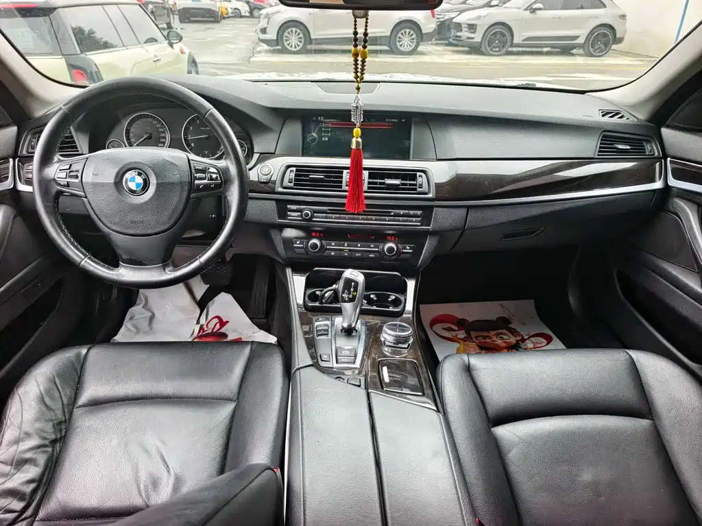 BMW 5 Series 2013 — фото 9