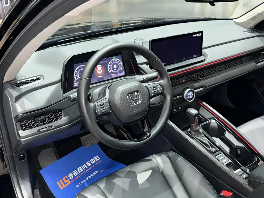 Honda Accord 2024 — фото 10