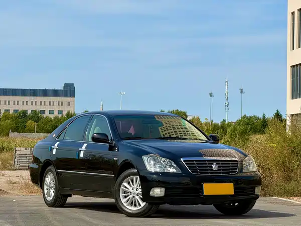 Toyota Crown 2005