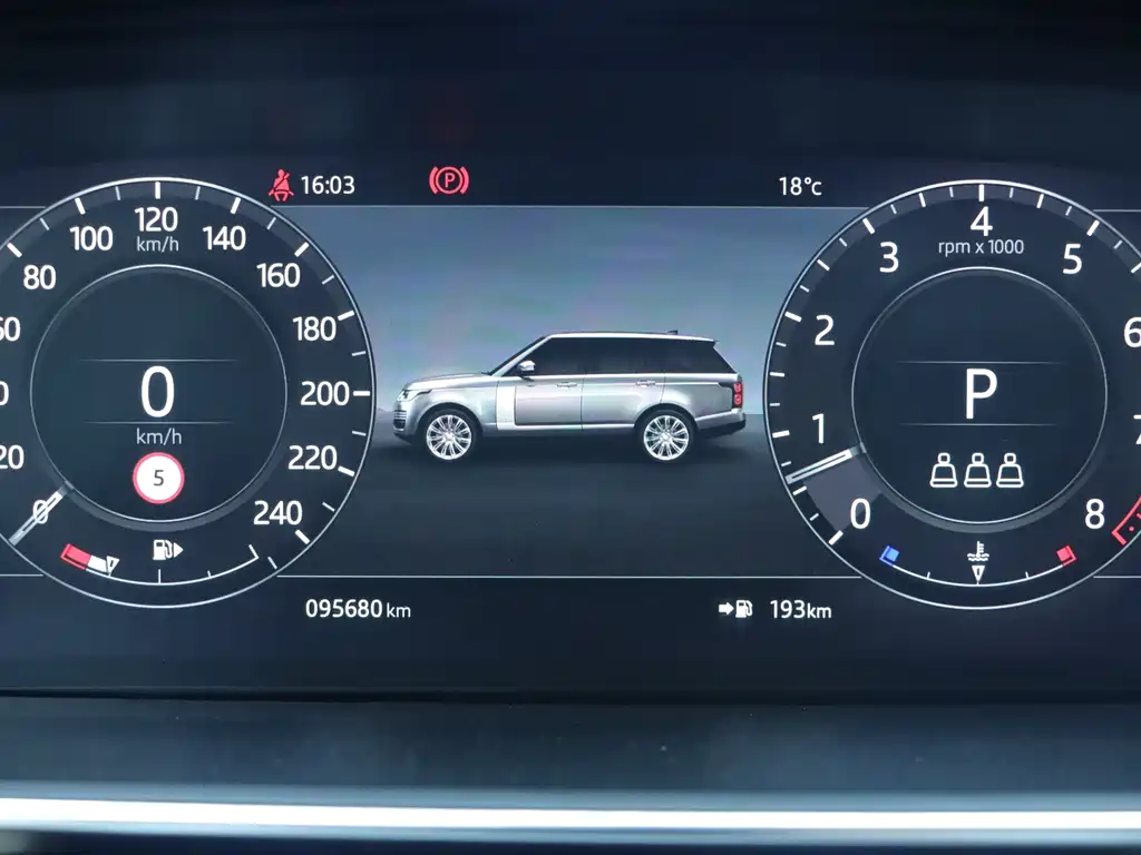 Land Rover Range Rover 2021 — фото 19