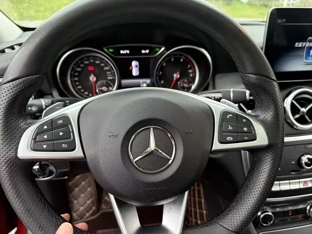 Mercedes-Benz GLA 2019 — фото 11