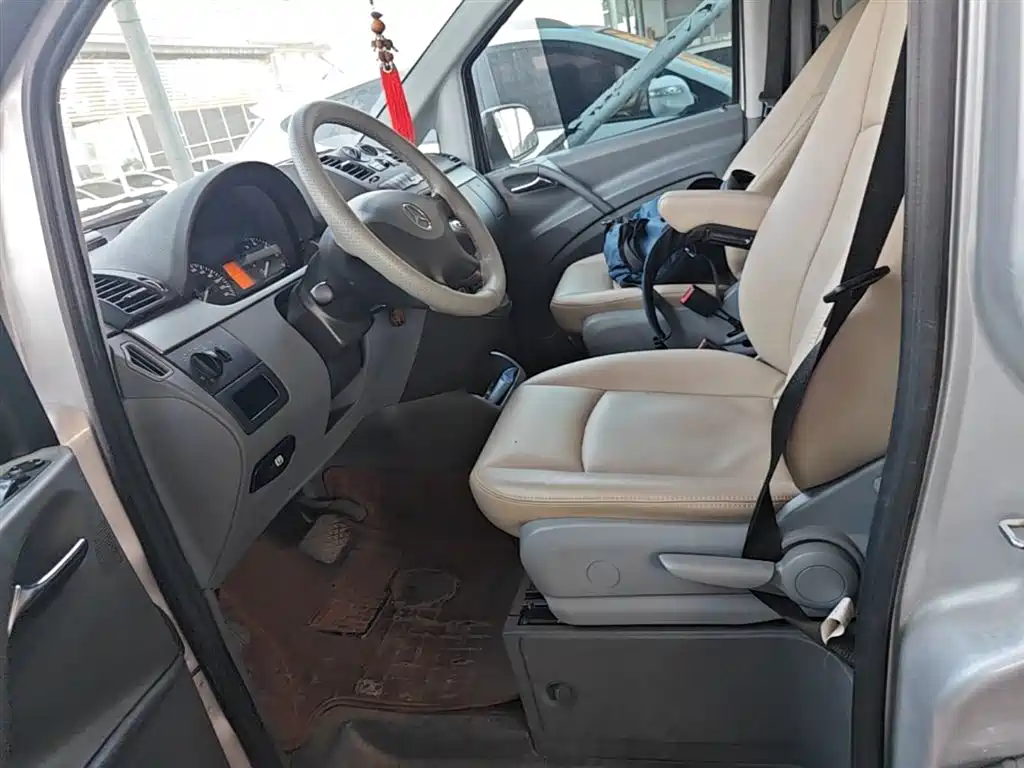 Mercedes-Benz Vito 2016 — фото 11