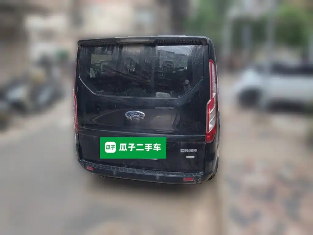 Ford Transit 2021