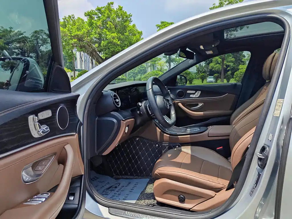Mercedes-Benz E-Class 2021