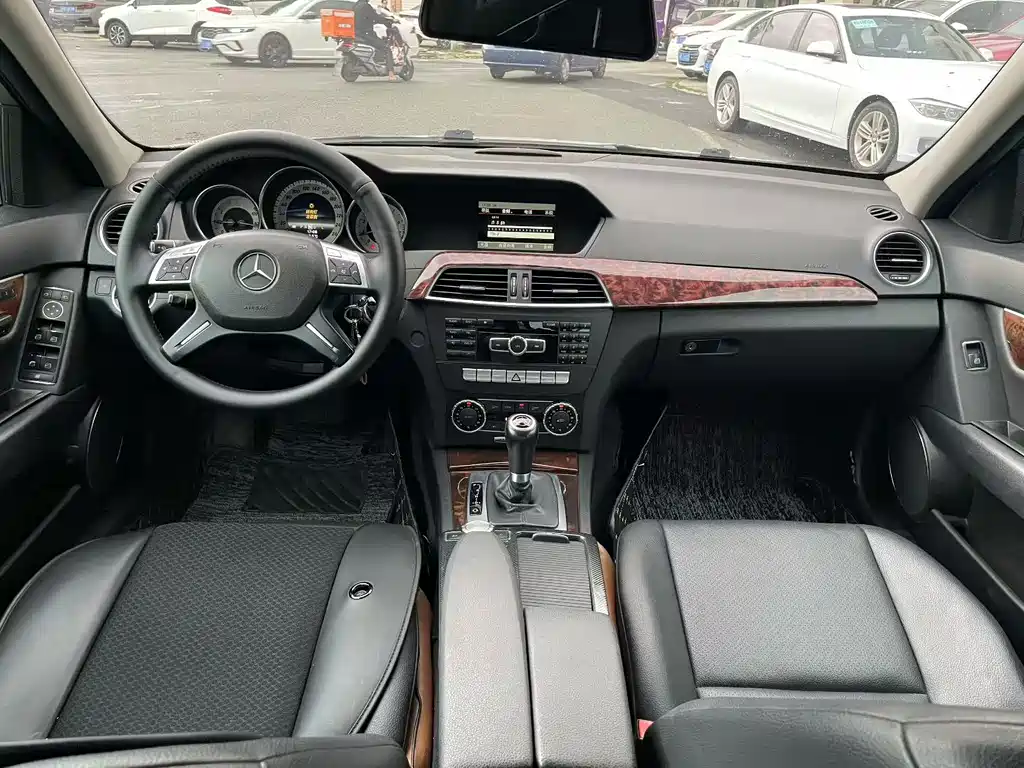 Mercedes-Benz C-Class 2013 — фото 6