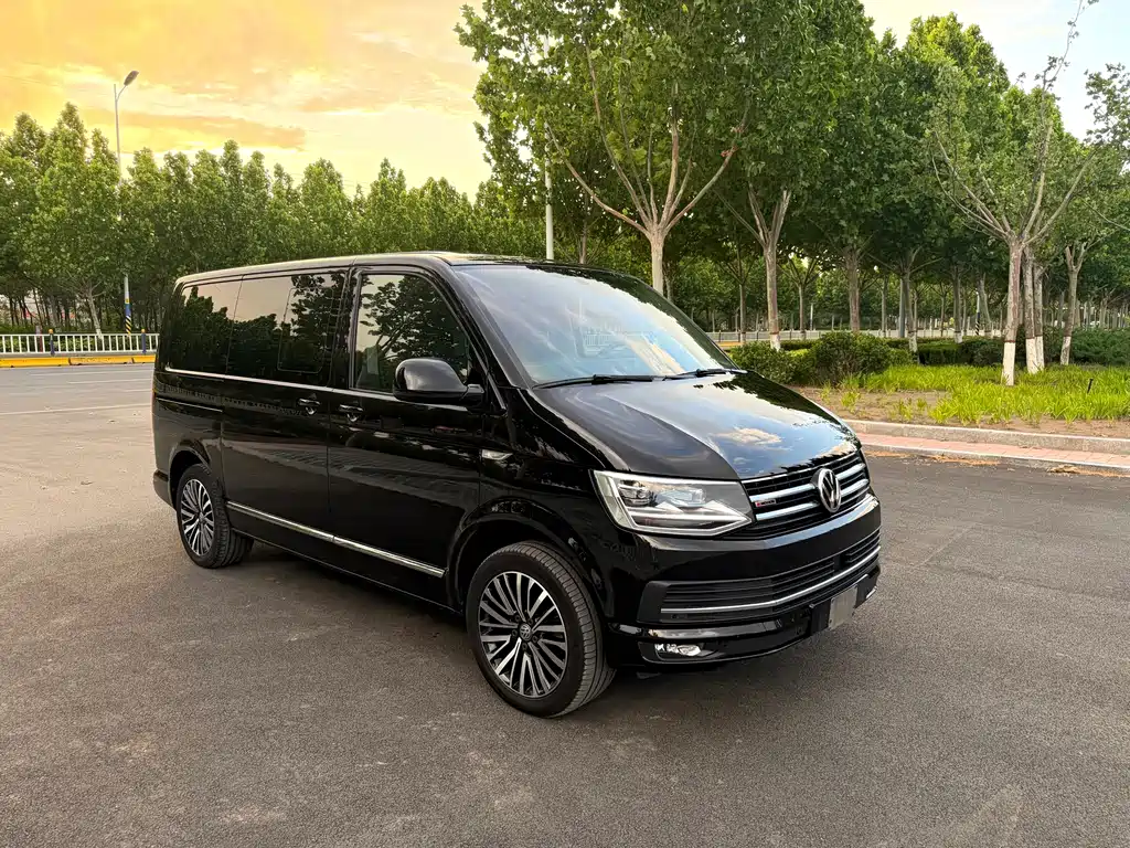 Volkswagen Multivan 2020 — фото 3