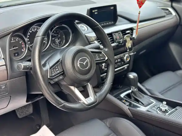 Mazda Atenza 2018