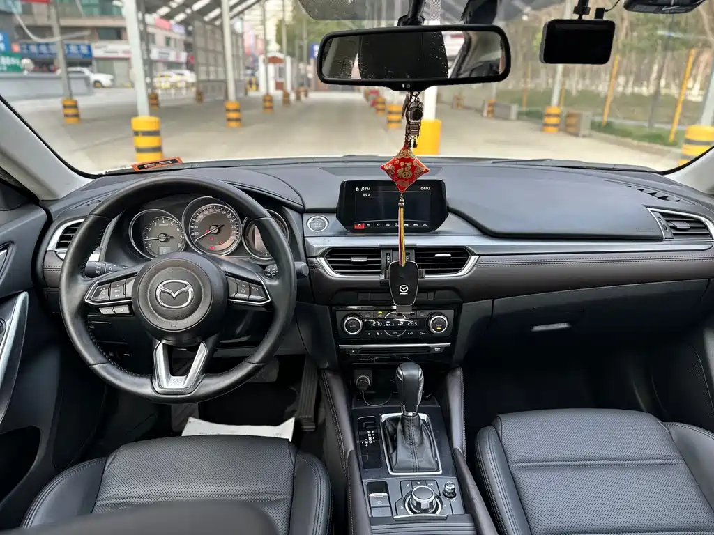 Mazda Atenza 2018 — фото 11