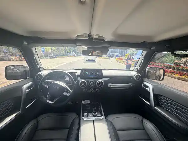 BAIC BJ40 2024