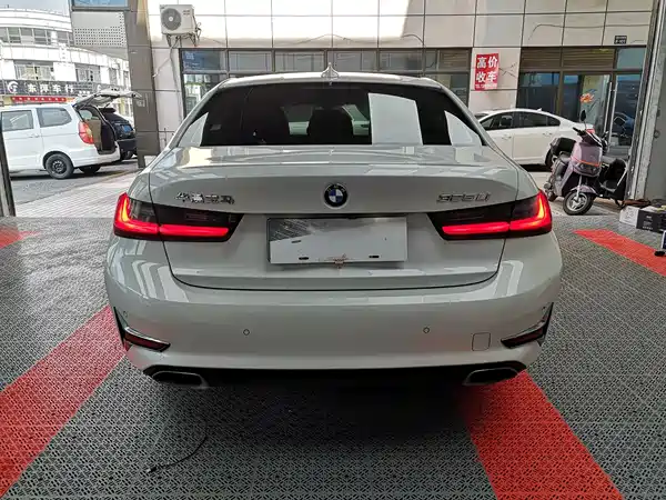 BMW 3 Series 2020