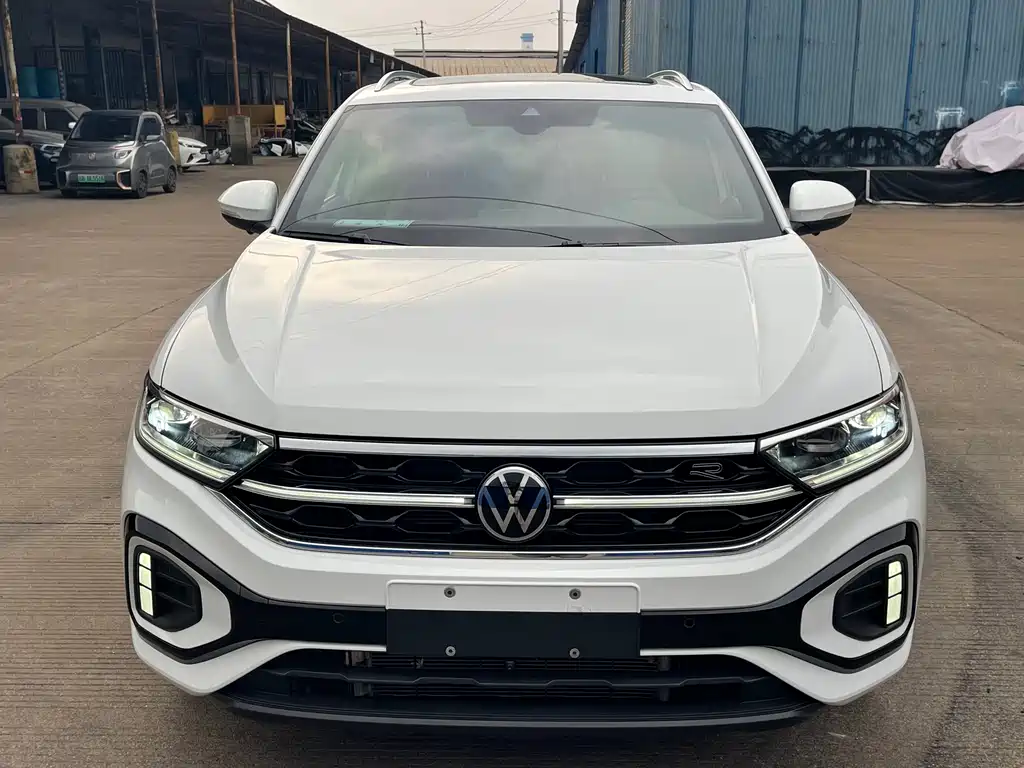 Volkswagen T-Roc 2025 — фото 2