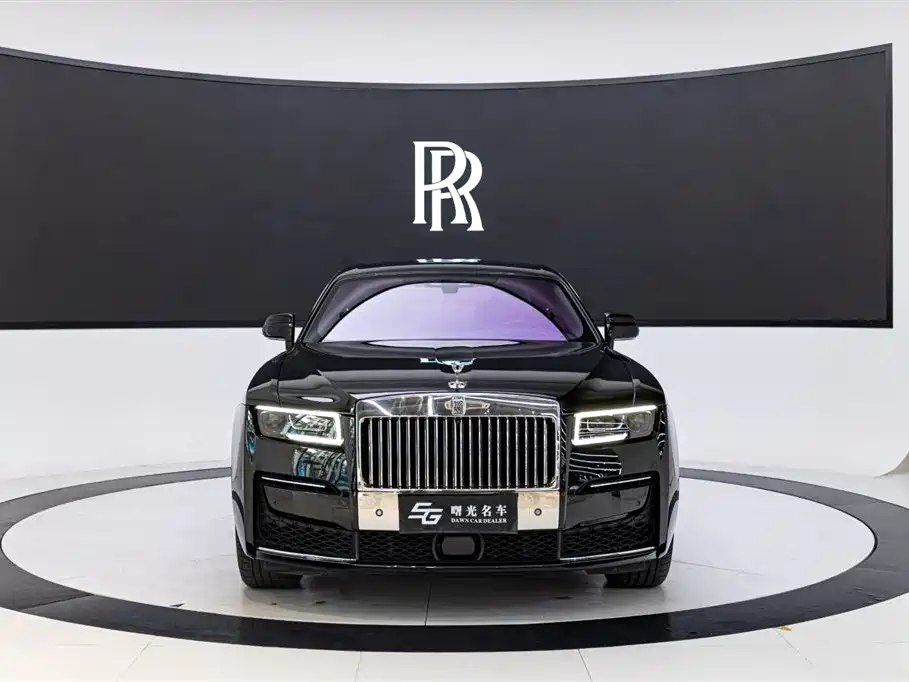 Rolls-Royce Ghost 2023 — фото 2