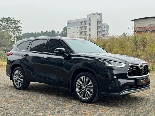 Toyota Highlander 2024