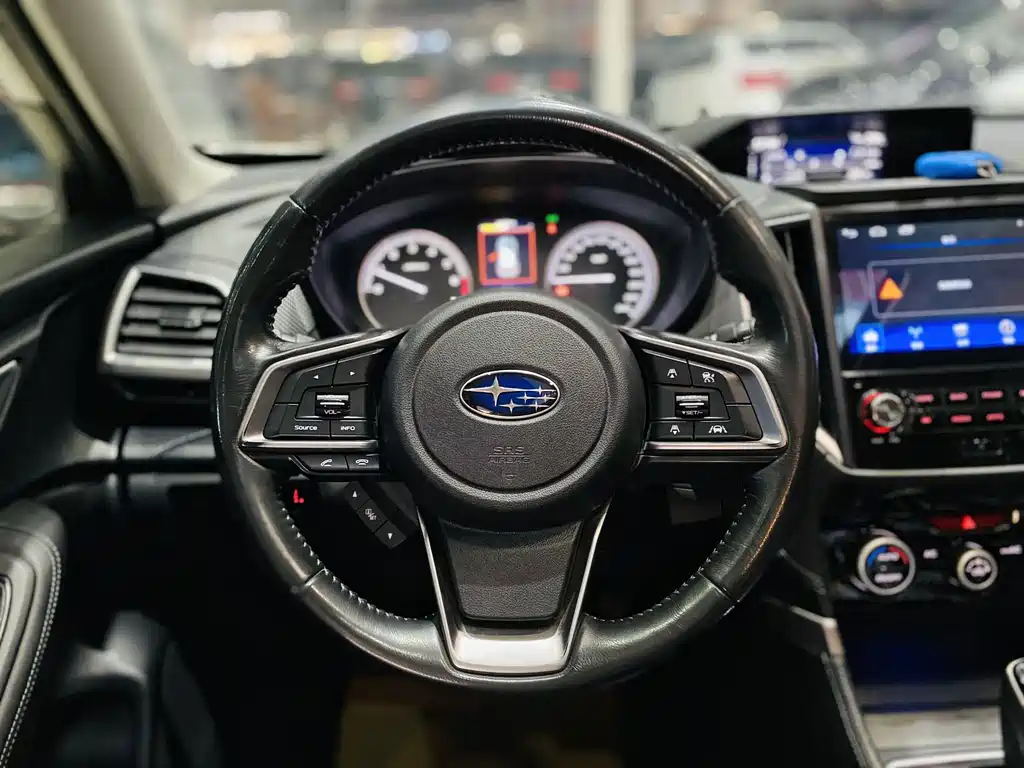 Subaru Forester 2020 — фото 6