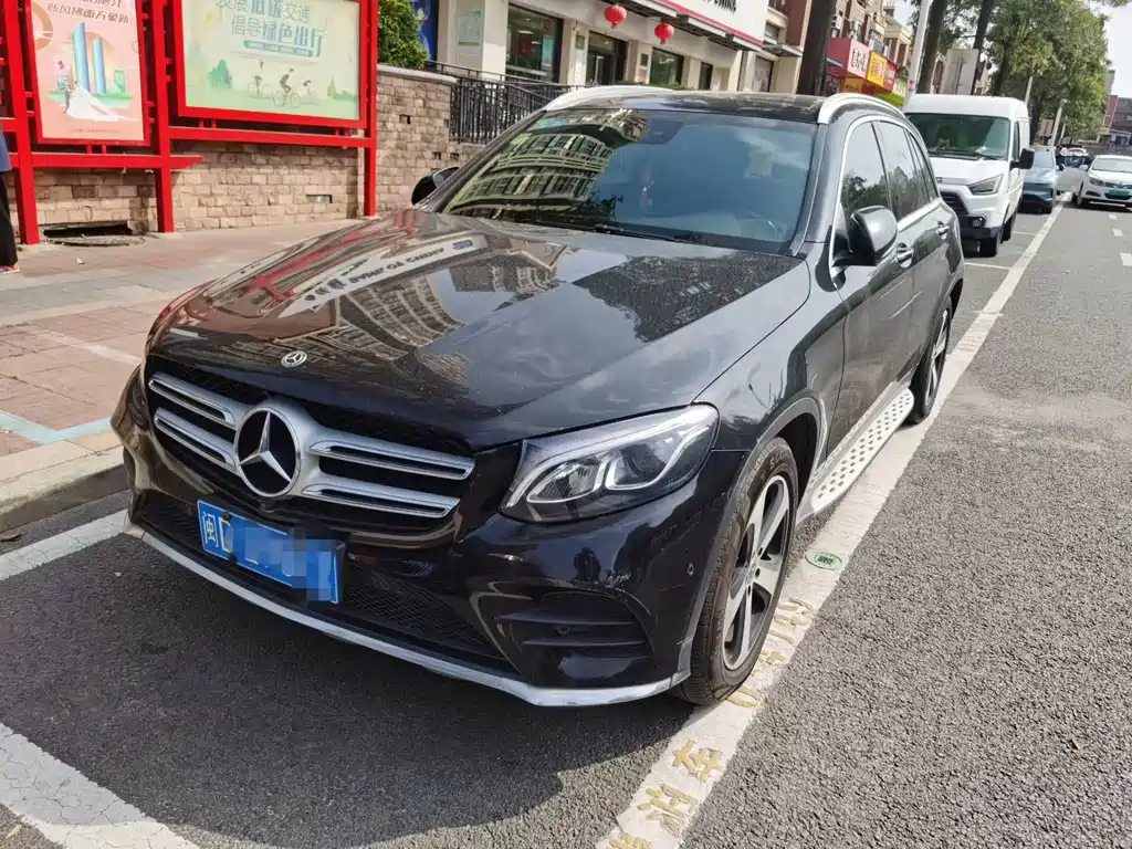 Mercedes-Benz GLC 2019 — фото 1