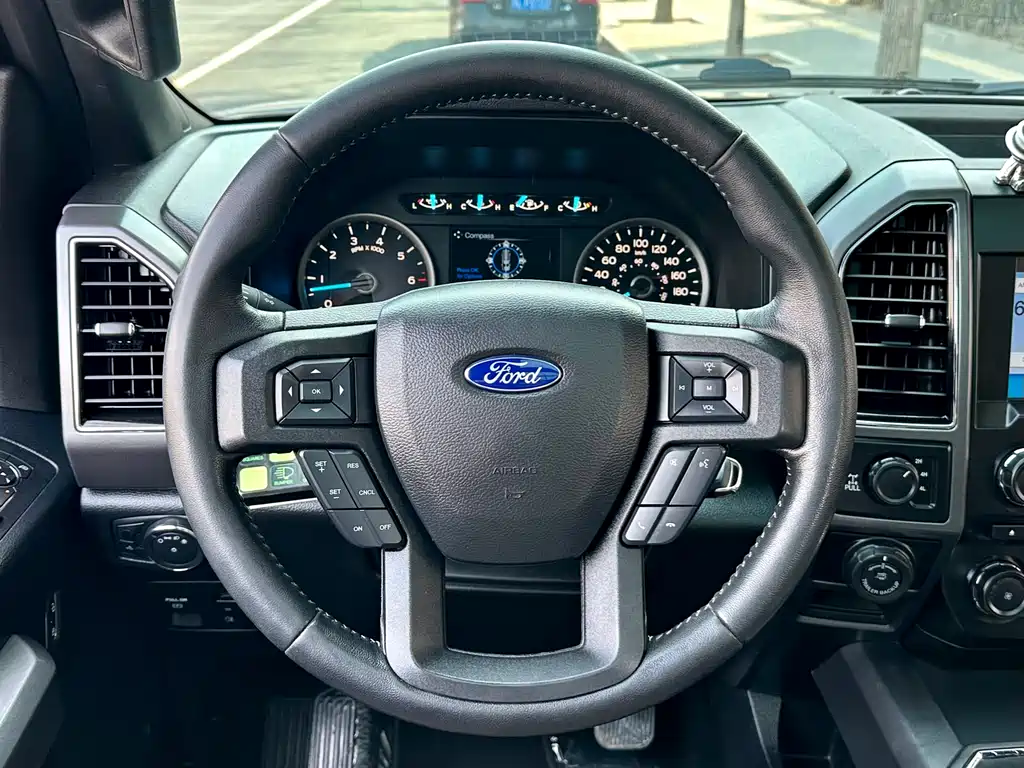Ford F-150 Raptor 2018 — фото 9