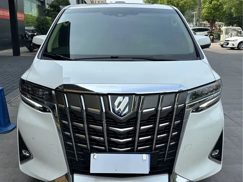 Toyota Alphard 2020 — фото 2