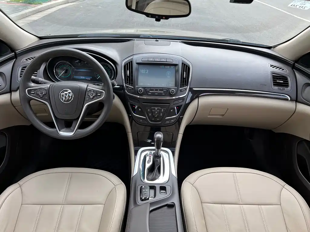 Buick Regal 2016 — фото 14