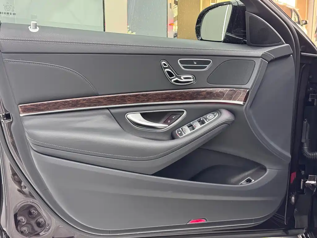 Mercedes-Benz S-Class 2016 — фото 15