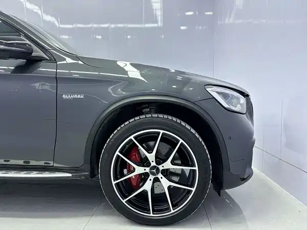 Mercedes-Benz GLC AMG 2022