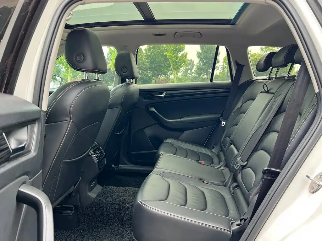 Skoda Kodiaq 2018 — фото 11