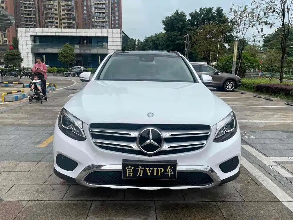 Mercedes-Benz GLC 2016