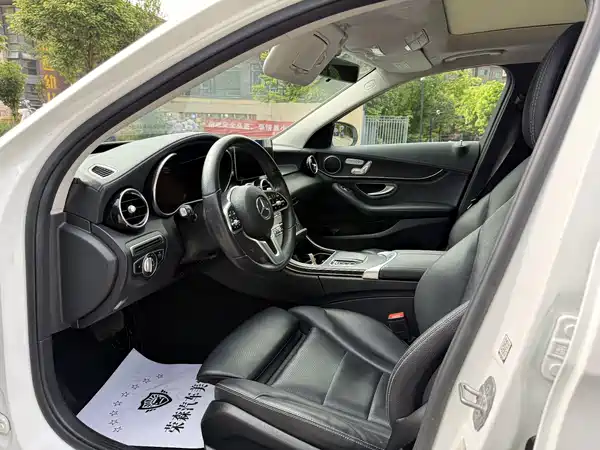 Mercedes-Benz C-Class 2019