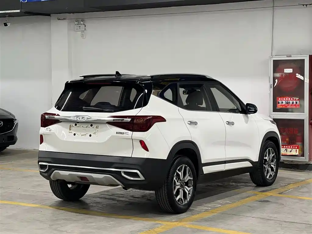 Kia KX3 2022 — фото 5
