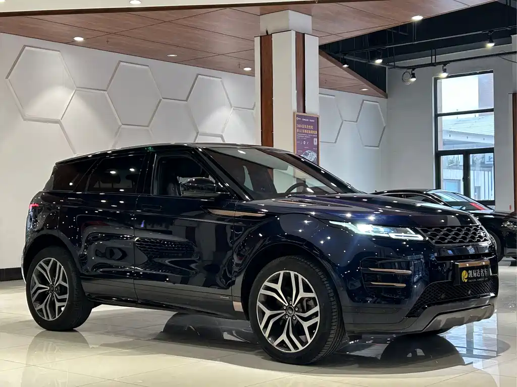 Land Rover Evoque 2021 — фото 4